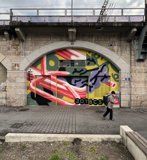 Fassadenkunst Fassadenbemalung Graffitiartist Wandkunst Werbewand Graffitiworkshop HNRX Design Innsbruck Design Kunst Kultur hnrx Grafikdesigner Grafikkunst Graffitidesign