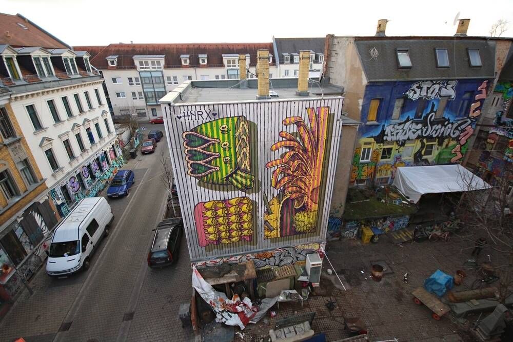 HNRX hnrx Innsbruck Graffiti Graffitikuenstler Streetart Muralart Auftraege Tirol Hamburg Deutschland Oesterreich